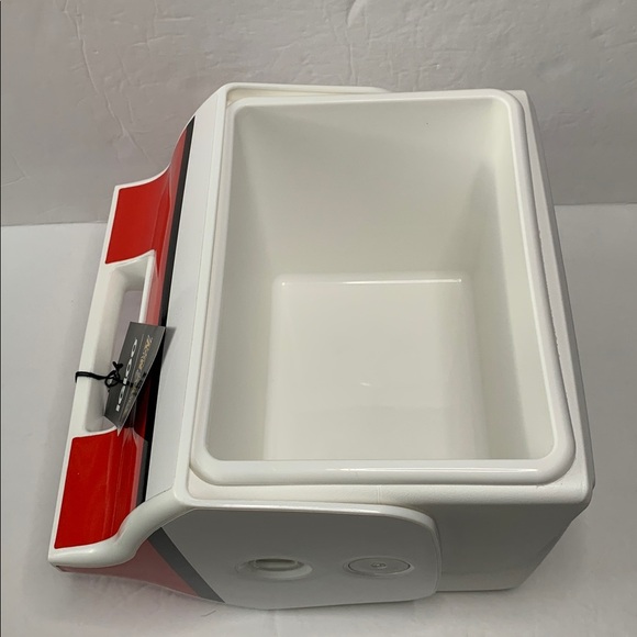 Pokémon Poke Ball 7 Qt Igloo Playmate Cooler White NWT - Picture 10 of 12